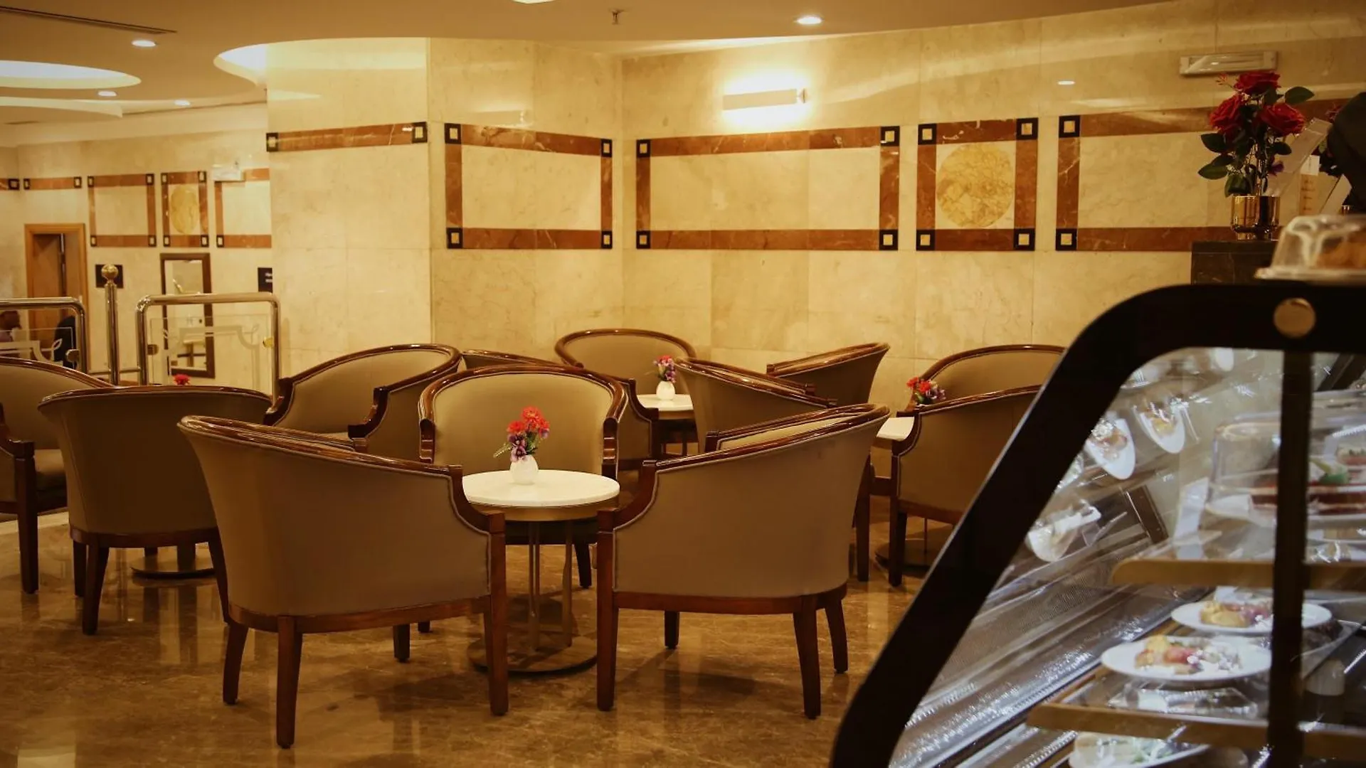 Nozol Royal Inn Hotel Medine Suudi Arabistan