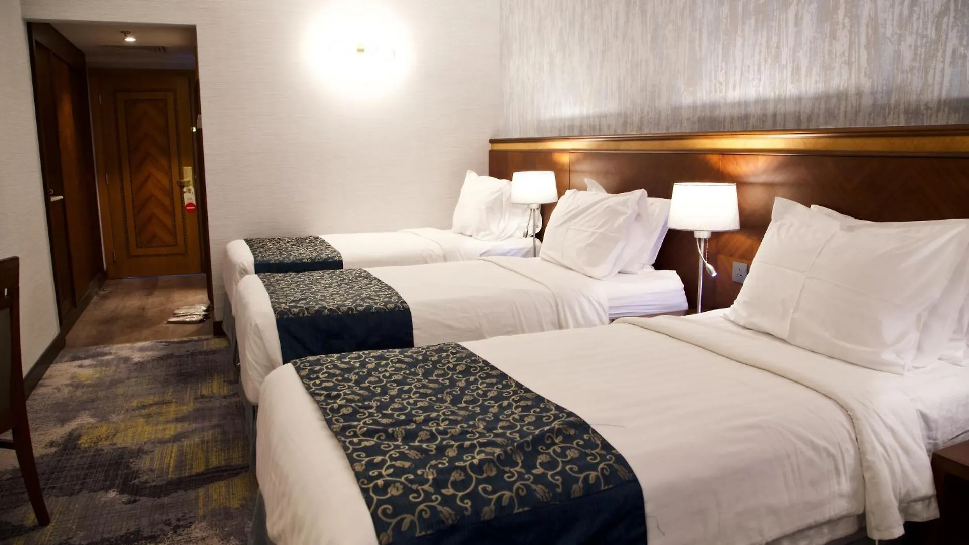 Nozol Royal Inn Hotel Medine 4*,  Suudi Arabistan