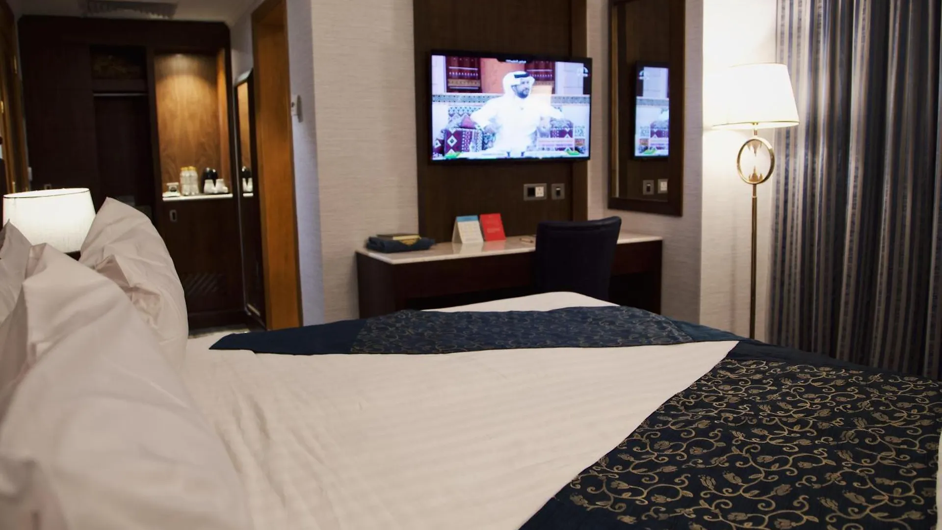 Nozol Royal Inn Hotel Medina 4*,  Saudi Arabia